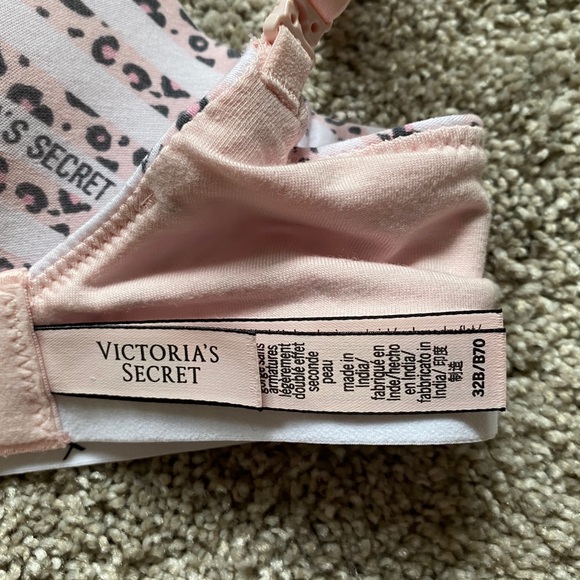 VS Bra - Picture 4 of 4